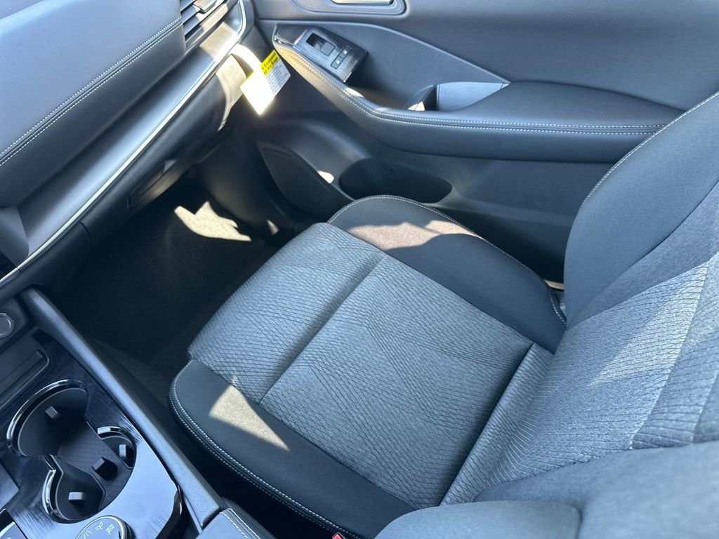 New 2026 Nissan Rogue SV image 26