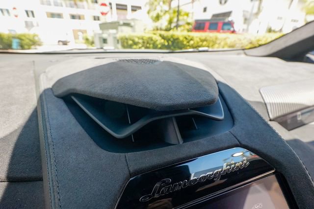 Used 2026 Lamborghini Temerario image 76