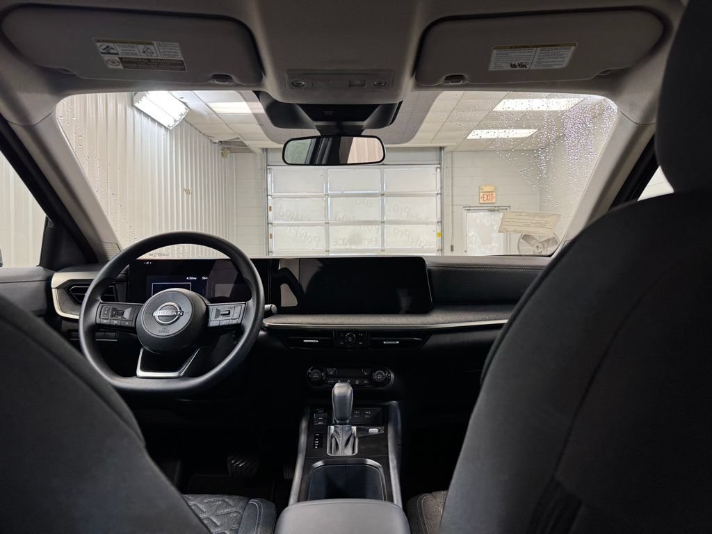 Used 2026 Nissan Kicks SV w/ Cold Weather Package AWD/4WD image 31