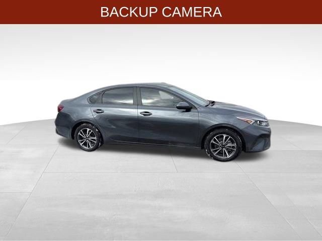 Used 2024 Kia Forte LXS image 8