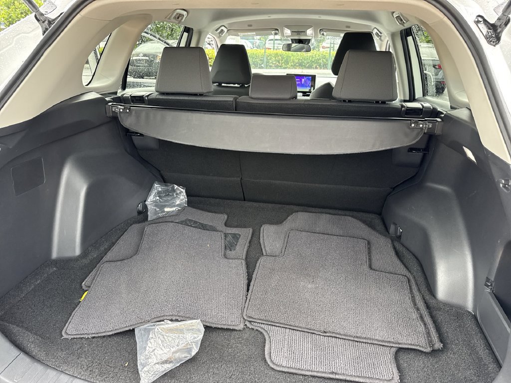 Used 2024 Toyota RAV4 XLE FWD image 57