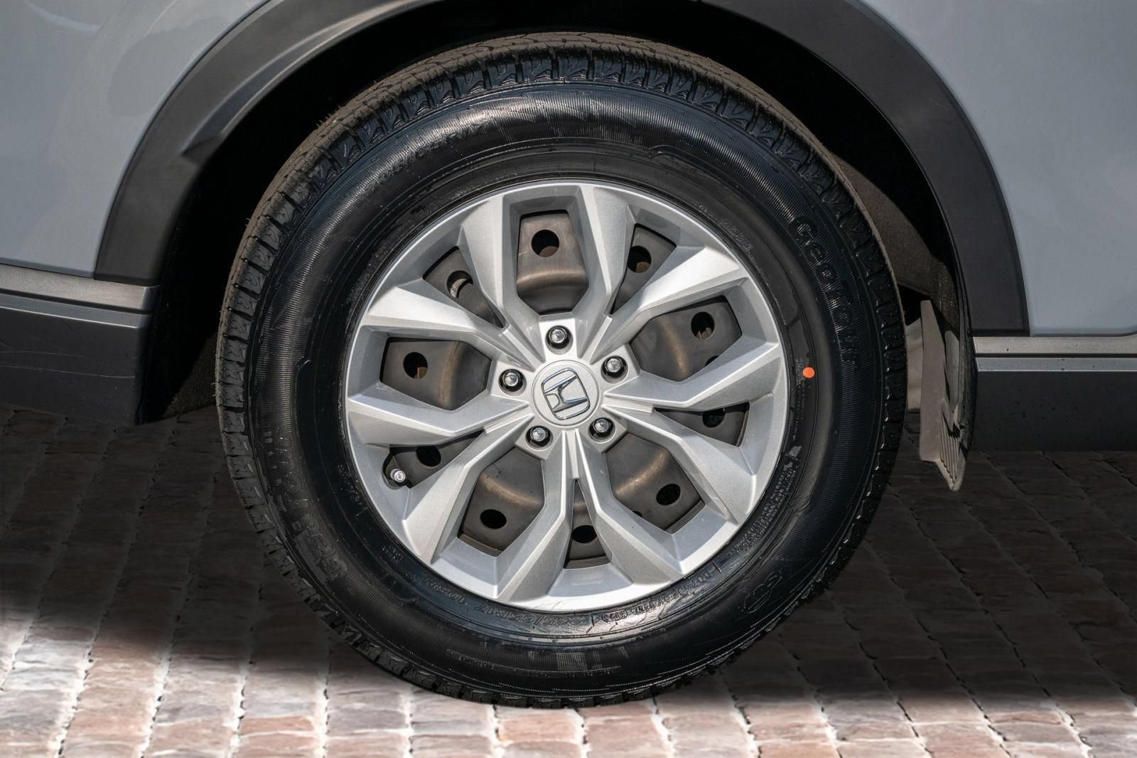 Used 2023 Honda CR-V LX image 39