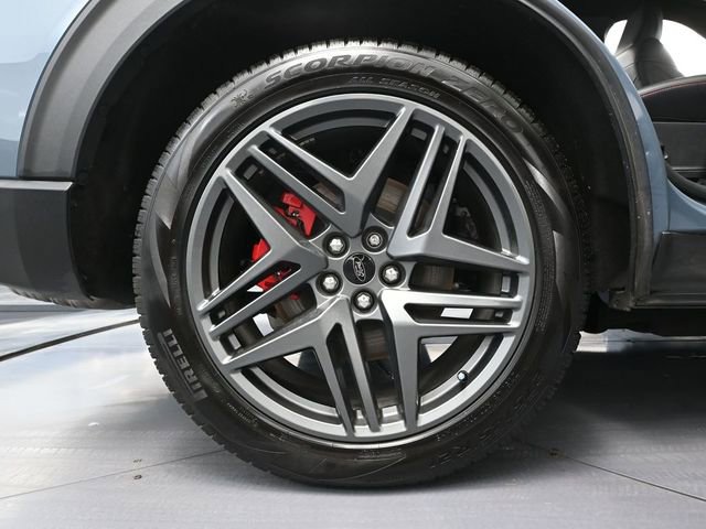Used 2025 Ford Explorer ST image 14
