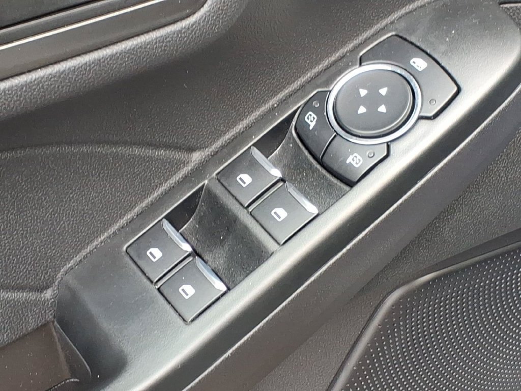 Used 2025 Ford Escape Active w/ Tech Pack #1 AWD/4WD image 14