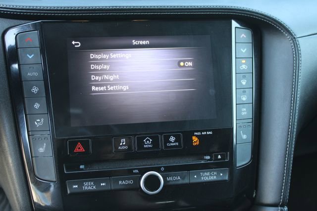 Used 2021 INFINITI QX50 Luxe w/ Appearance Package image 25