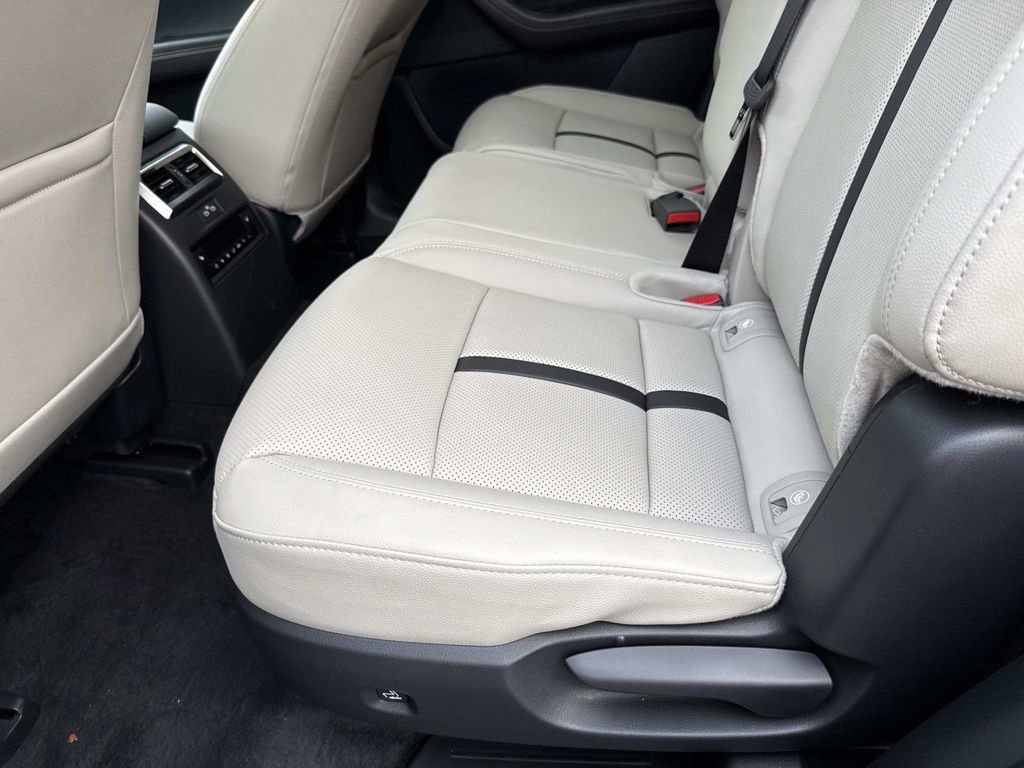 New 2026 MAZDA CX-90 3.3 Turbo w/ Premium Sport Pkg image 18