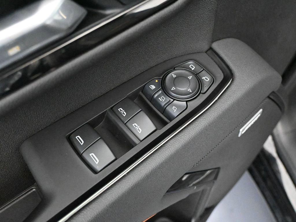 Used 2025 GMC Sierra 3500 AT4 image 23