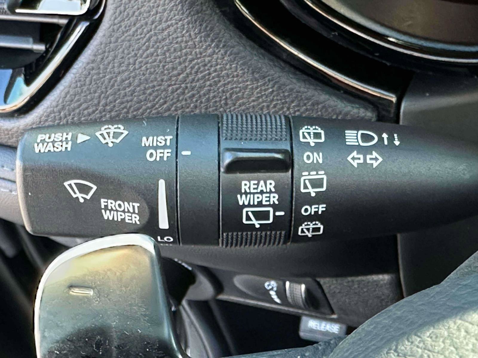 Used 2022 Dodge Durango GT image 22