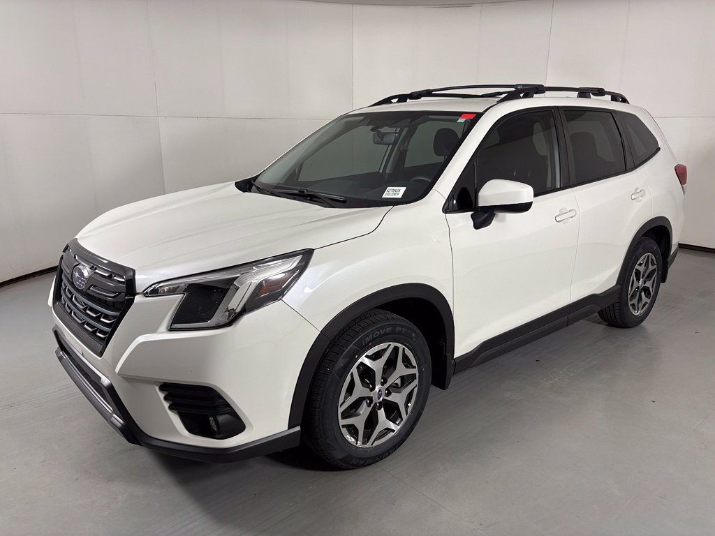 Used 2024 Subaru Forester Premium AWD/4WD image 4