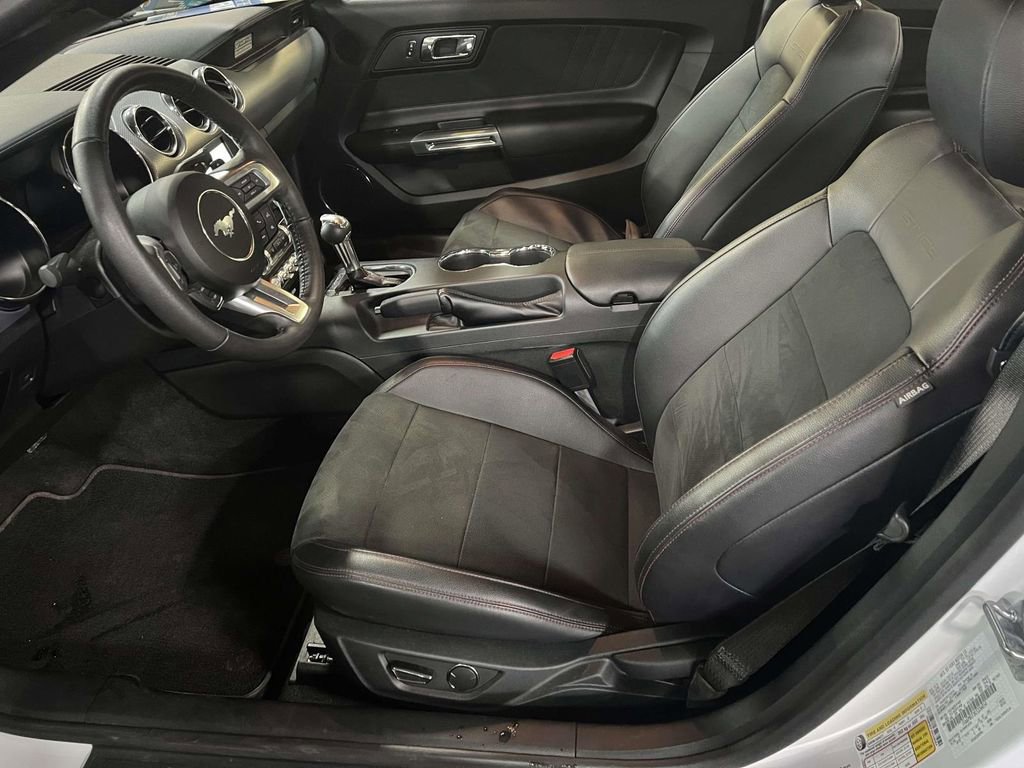 Used 2016 Ford Mustang GT Premium image 14