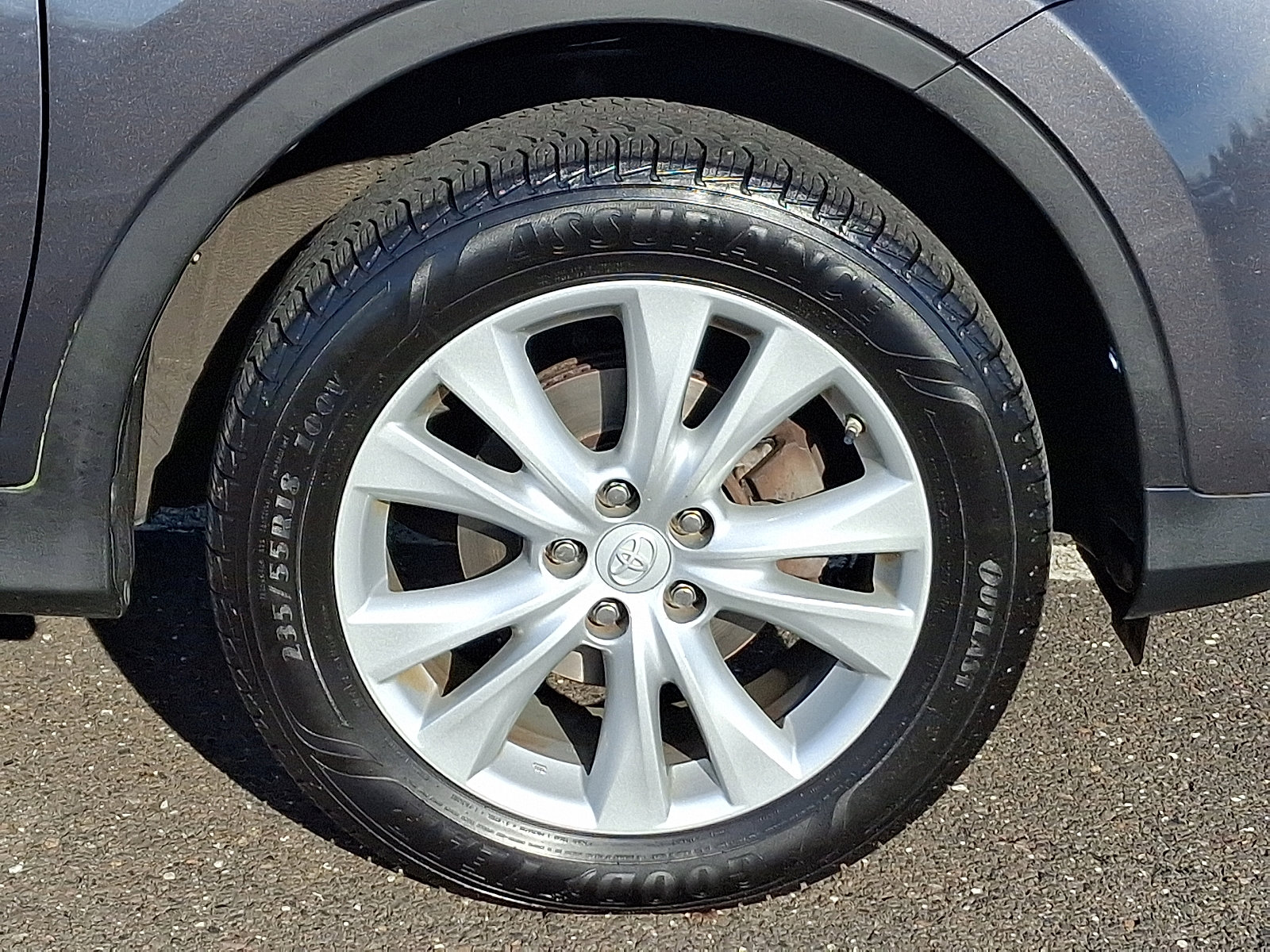 Used 2015 Toyota RAV4 Limited image 8