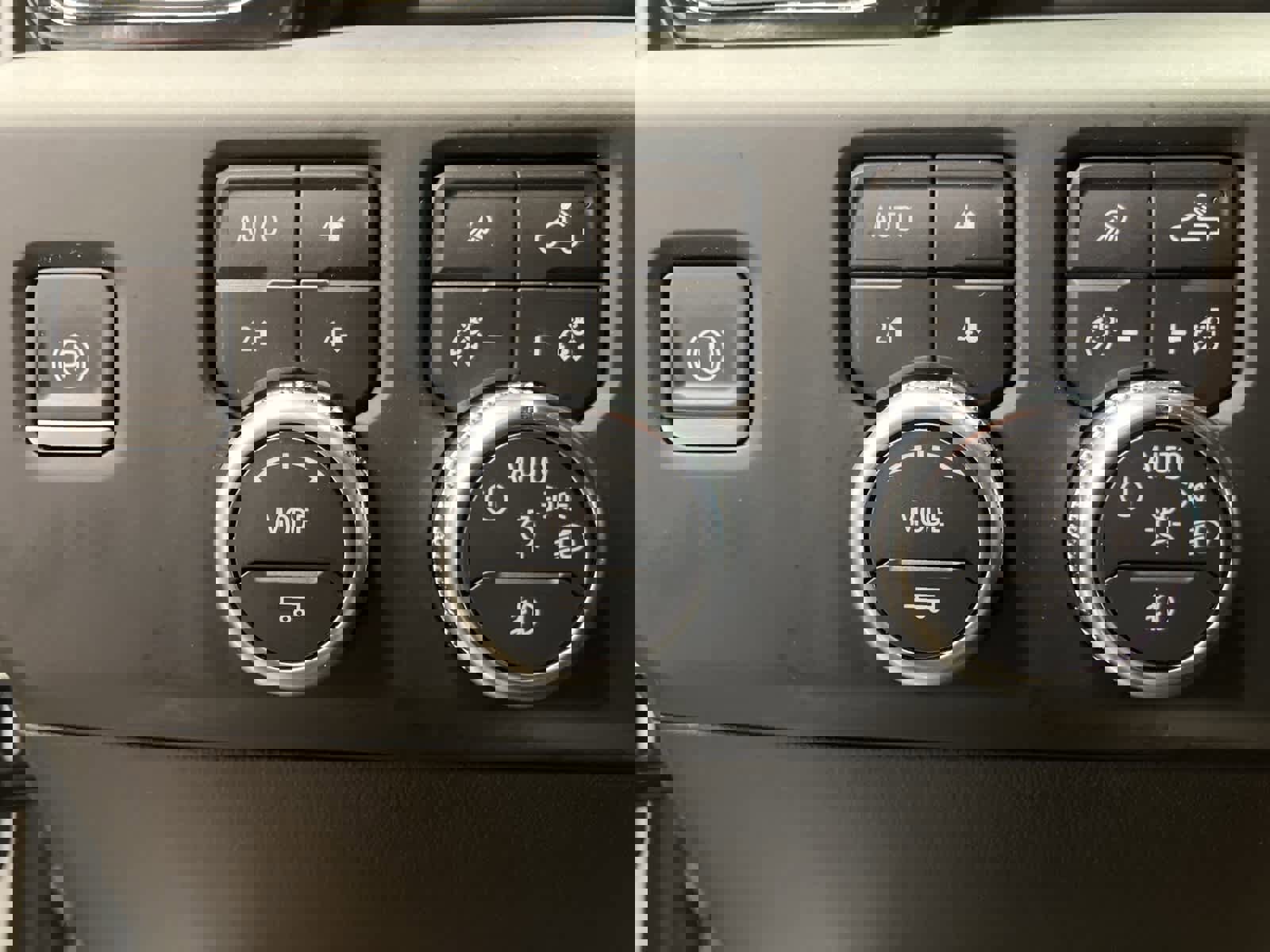 Used 2022 GMC Sierra 1500 AT4 w/ AT4 Premium Package image 18