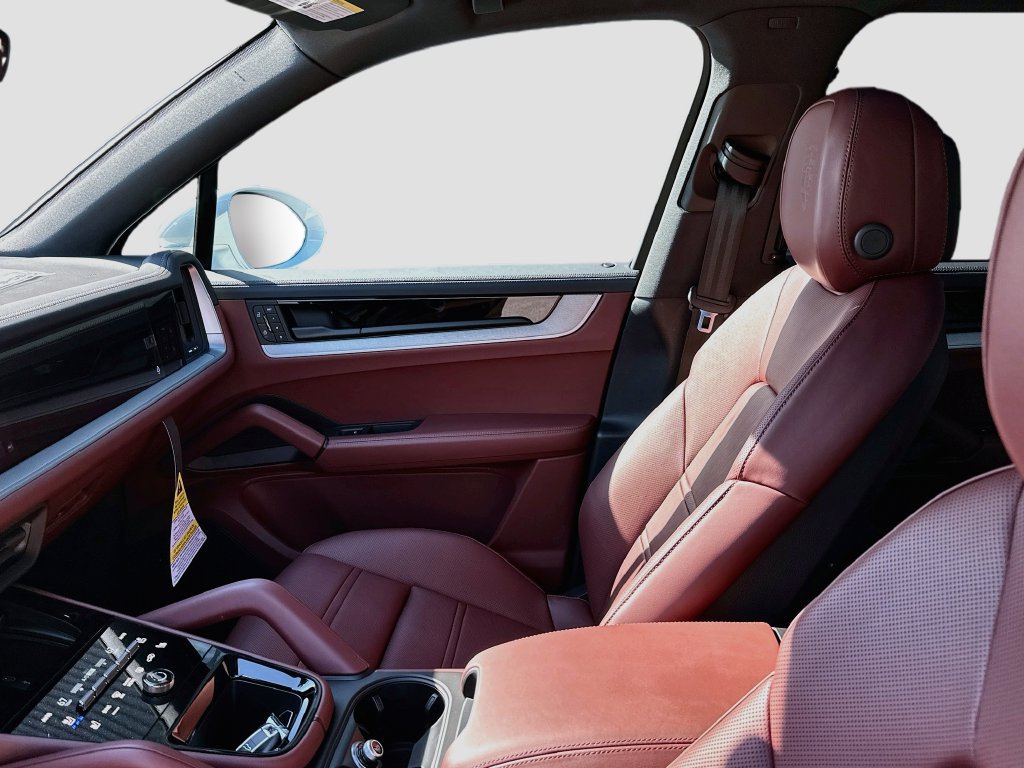 New 2026 Porsche Cayenne AWD/4WD image 26
