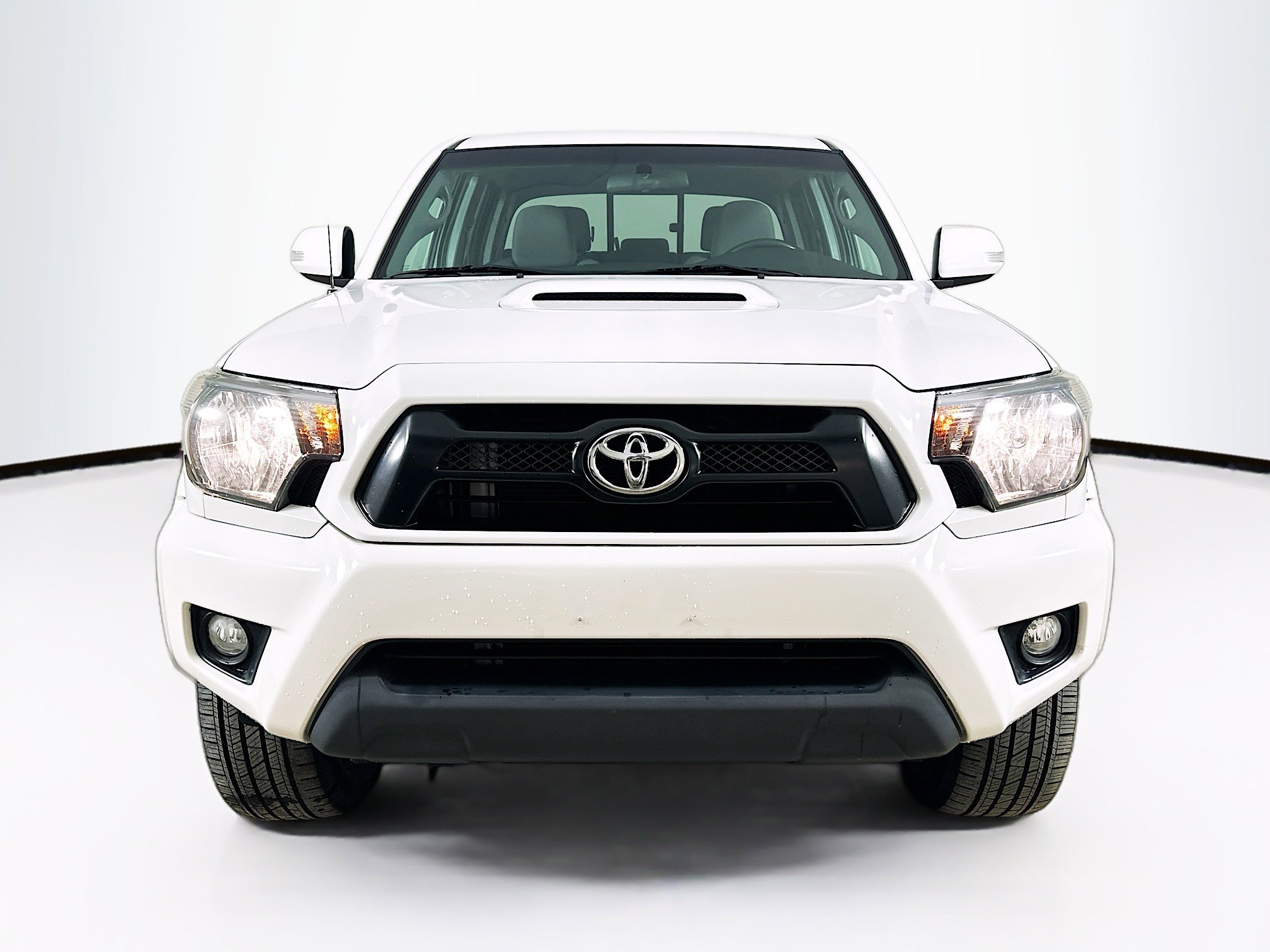 Used 2015 Toyota Tacoma 4x4 Double Cab image 2