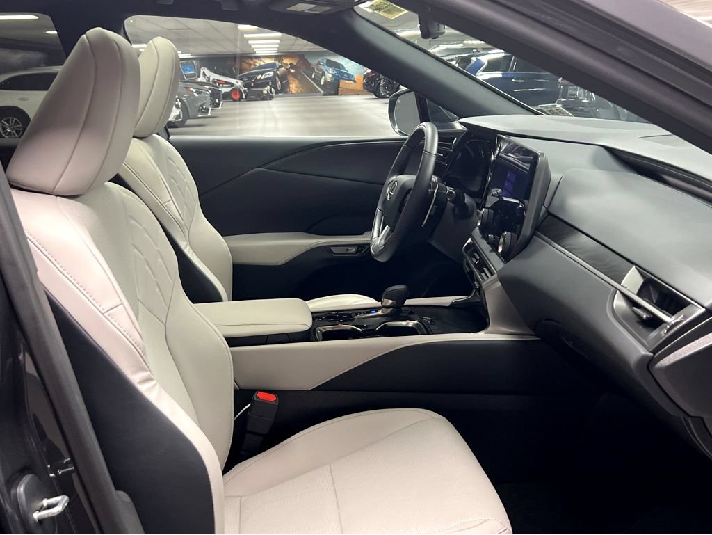 Certified 2026 Lexus RX 350h AWD/4WD image 28