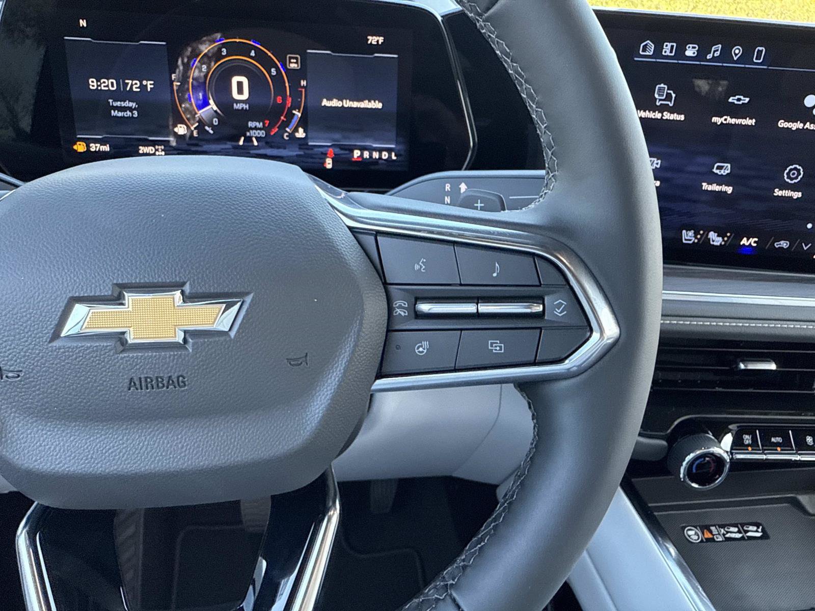 New 2026 Chevrolet Suburban Premier AWD/4WD image 19