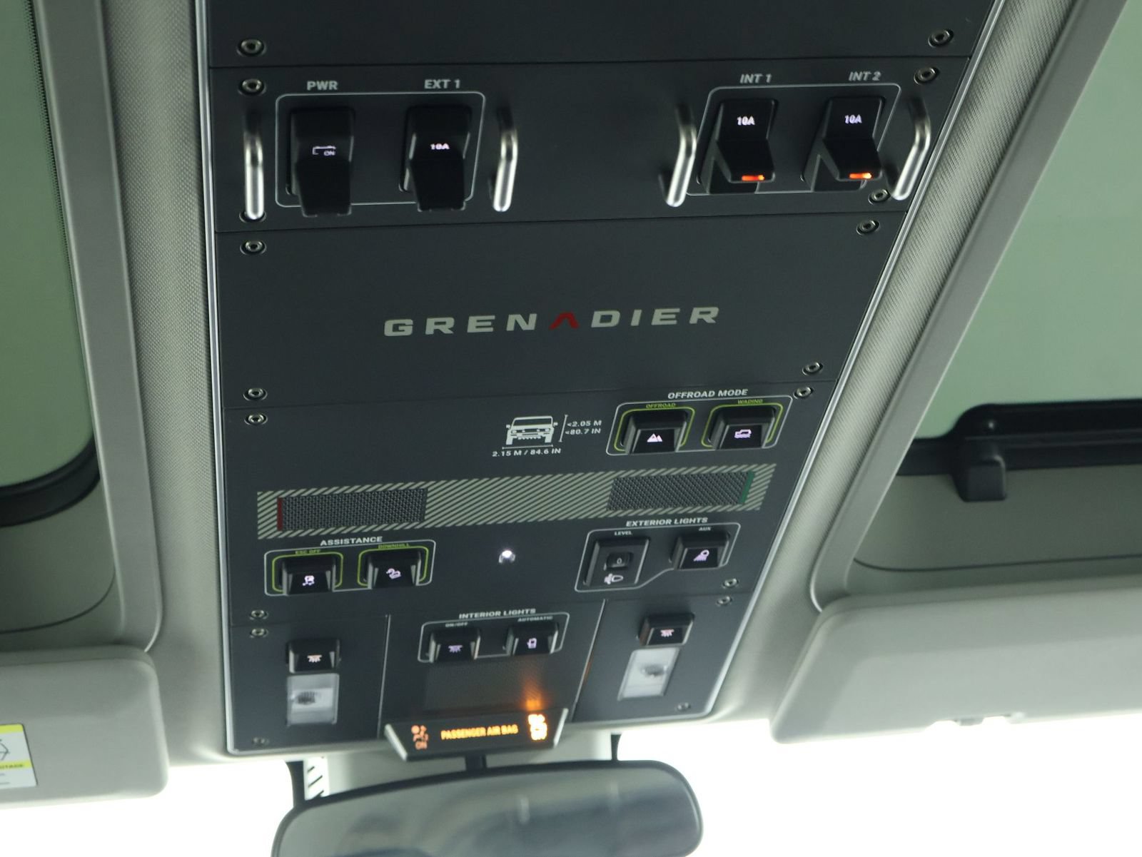 Used 2024 INEOS Grenadier Station Wagon AWD/4WD image 33