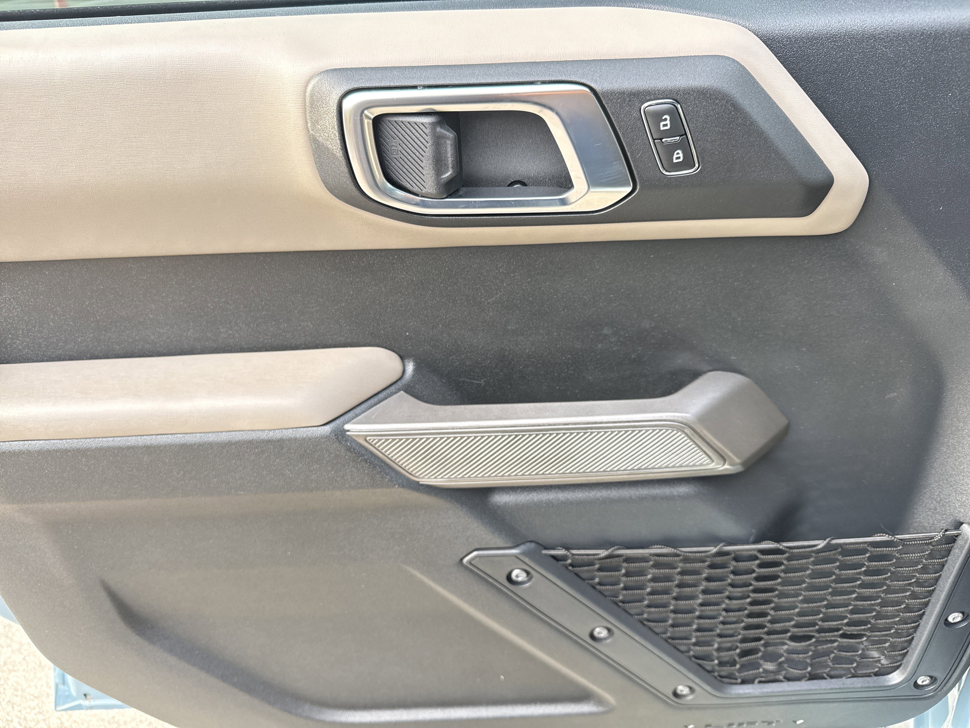 Used 2023 Ford Bronco Wildtrak image 15