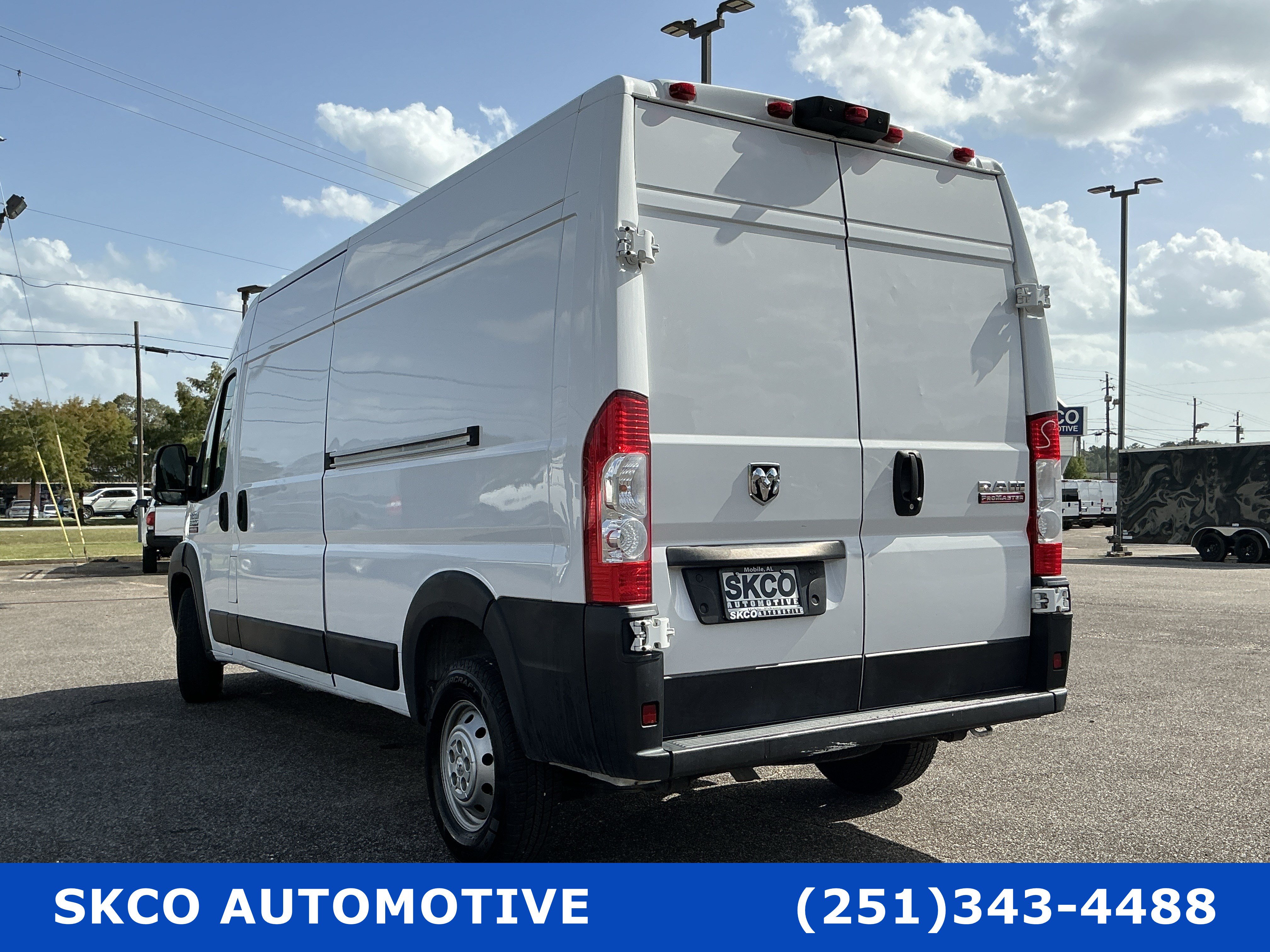 Used 2021 RAM ProMaster 2500 FWD image 3