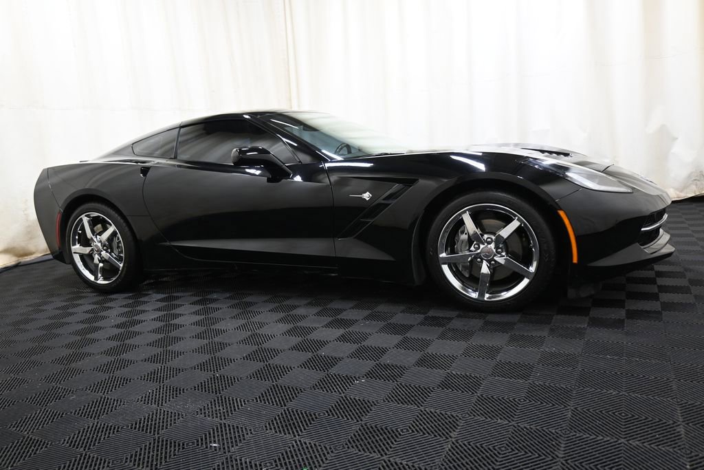 Used 2014 Chevrolet Corvette Stingray Coupe w/ 2LT Preferred Equipment Group image 12