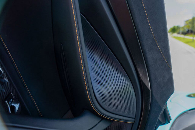 Used 2022 McLaren 720S Spider image 38