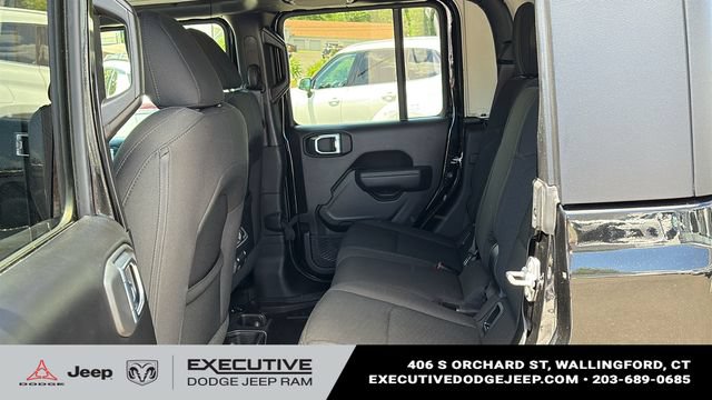 Used 2022 Jeep Gladiator Sport AWD/4WD image 20