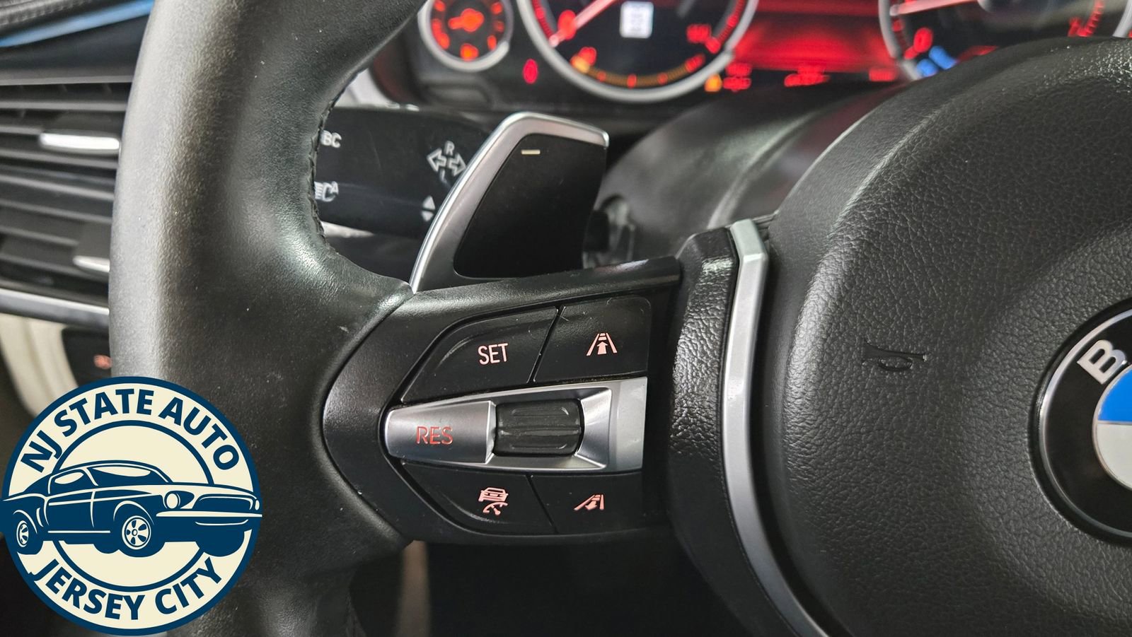 Used 2017 BMW X6 xDrive50i w/ Executive Package image 13