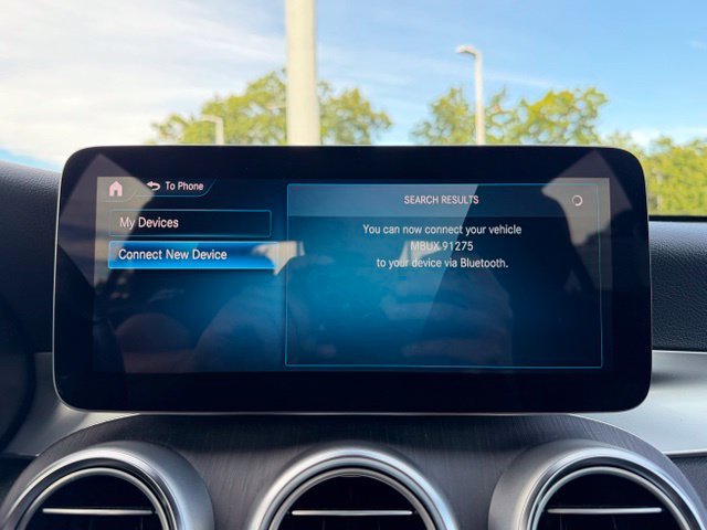 Used 2022 Mercedes-Benz GLC 300 4MATIC w/ Multimedia Package Lite image 19