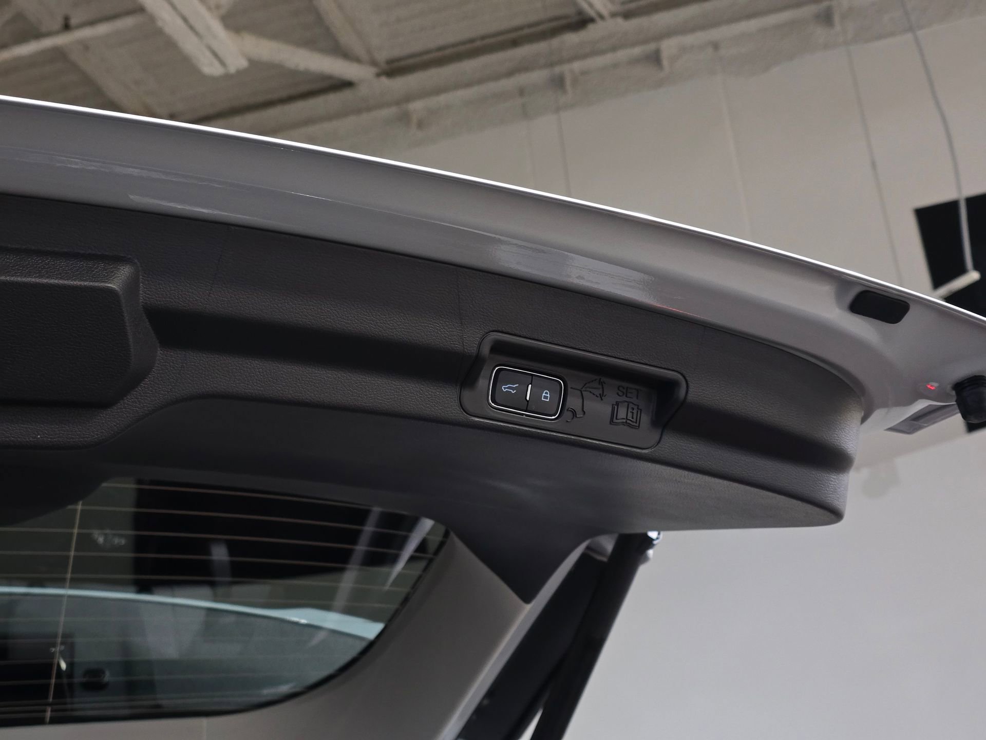 New 2026 Ford Explorer Platinum w/ LUX Leather Package image 13