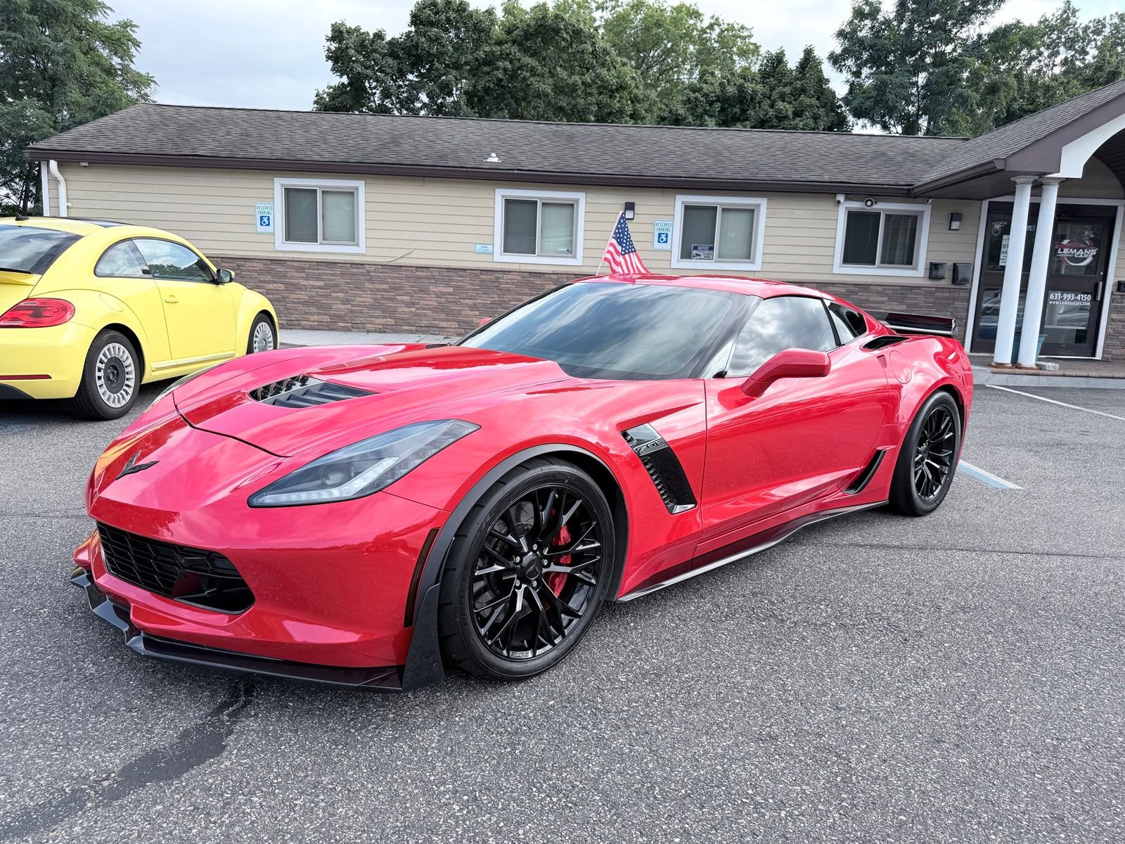 Used 2016 Chevrolet Corvette Z06 w/ 2LZ Preferred Equipment Group RWD image 28