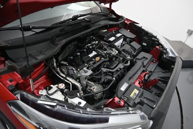 Used 2023 Toyota Corolla Cross LE FWD image 29