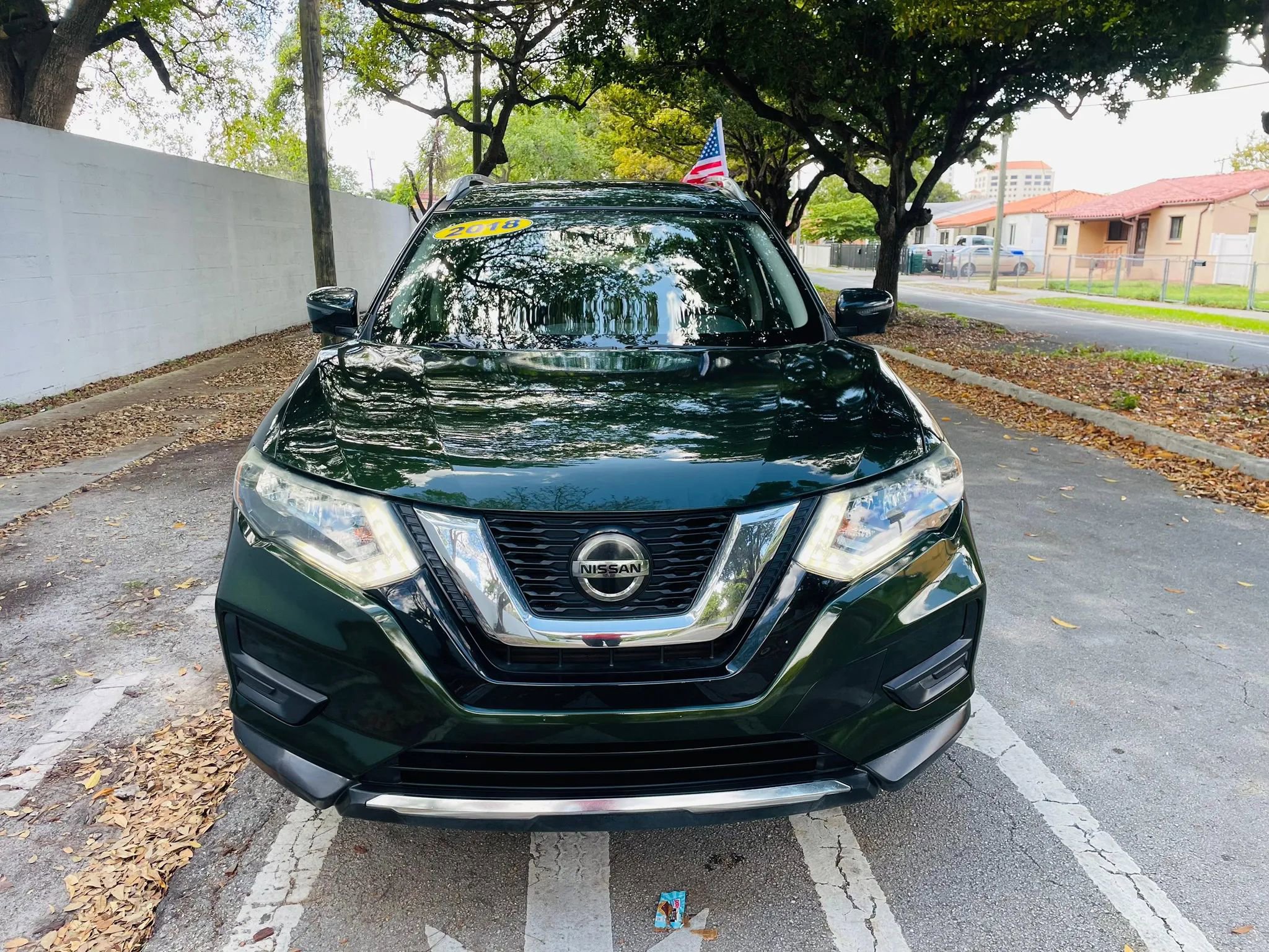 Used 2018 Nissan Rogue SV w/ Sun & Sound Touring Package image 8