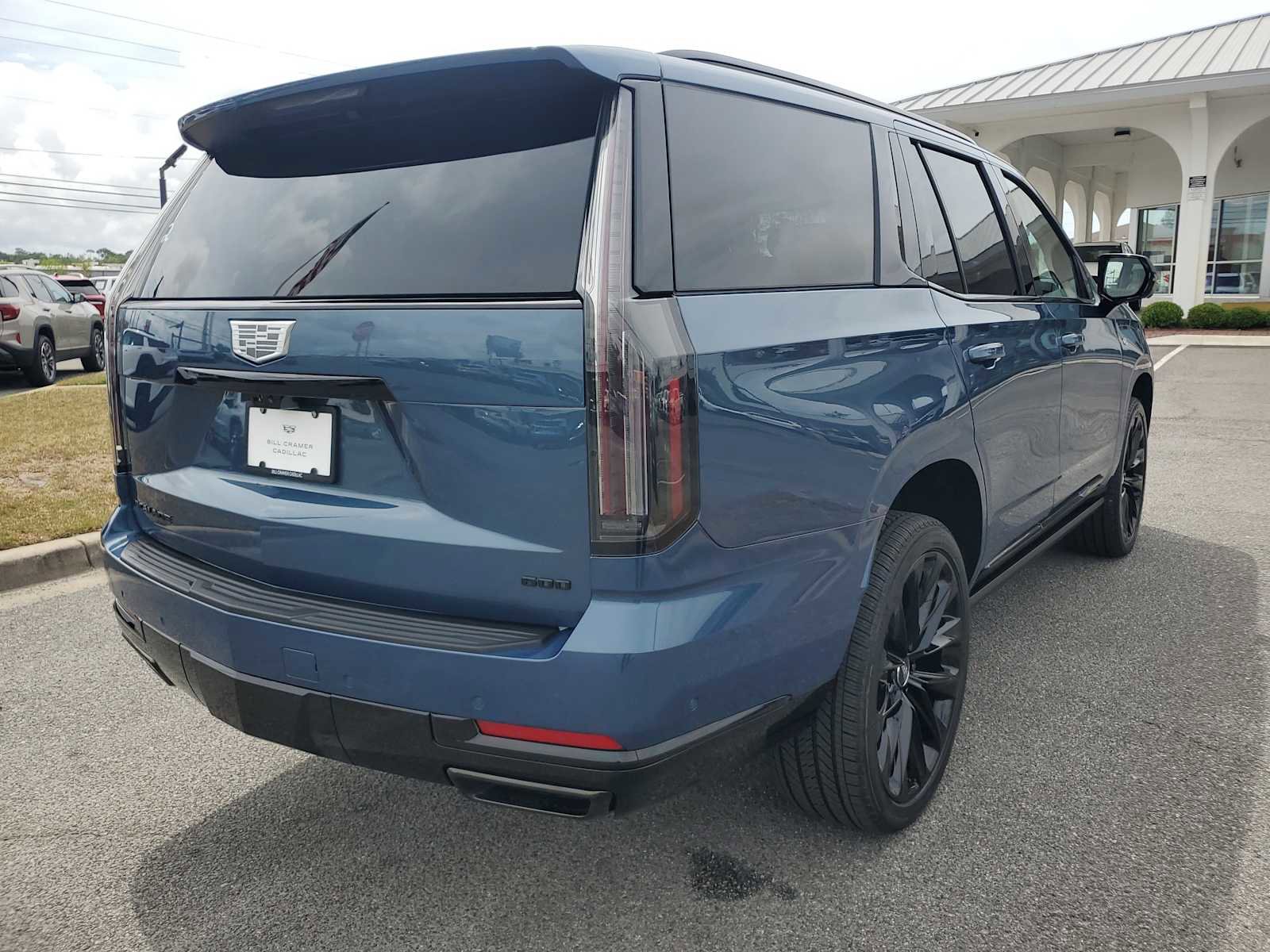 New 2026 Cadillac Escalade Platinum Sport AWD/4WD image 6