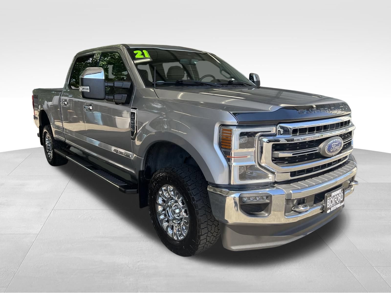 Used 2021 Ford F250 Lariat w/ Lariat Ultimate Package AWD/4WD image 3