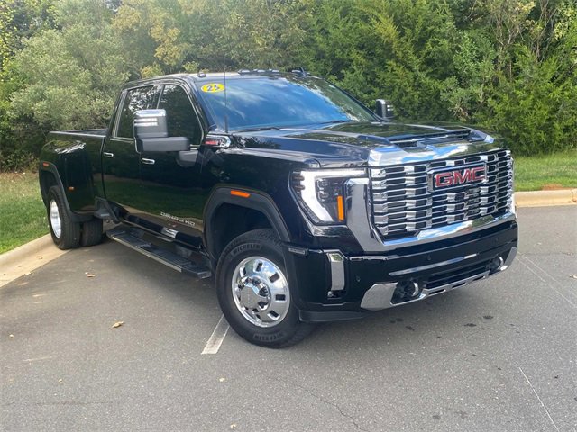 Used 2025 GMC Sierra 3500 Denali w/ Denali Reserve Package