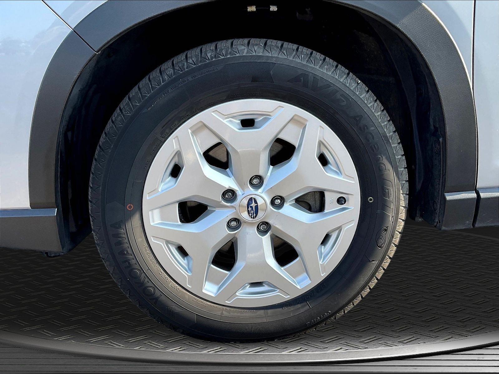 Used 2021 Subaru Forester AWD/4WD image 28