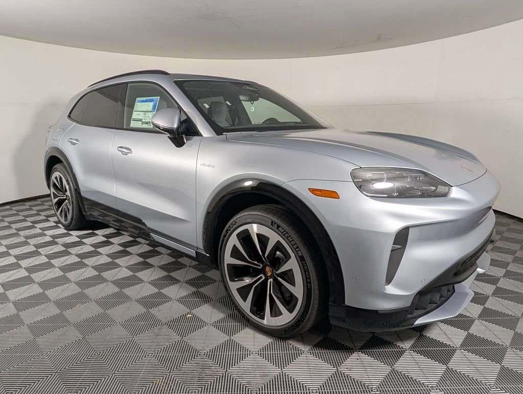 New 2026 Porsche Cayenne Electric AWD/4WD image 9