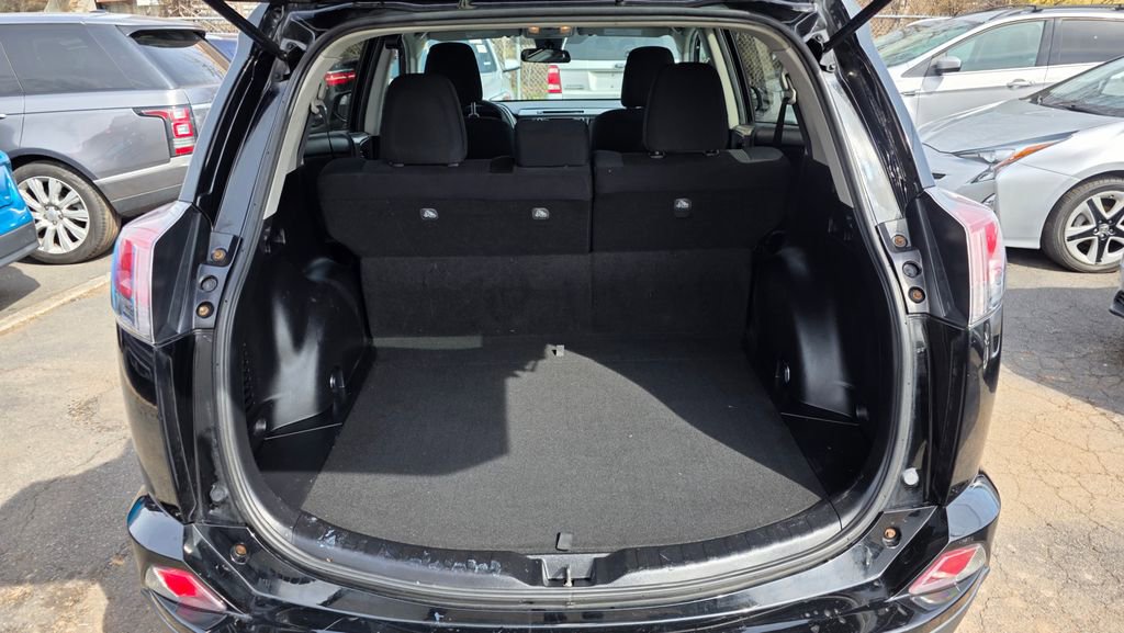 Used 2017 Toyota RAV4 LE w/ All Weather Liner Package image 41