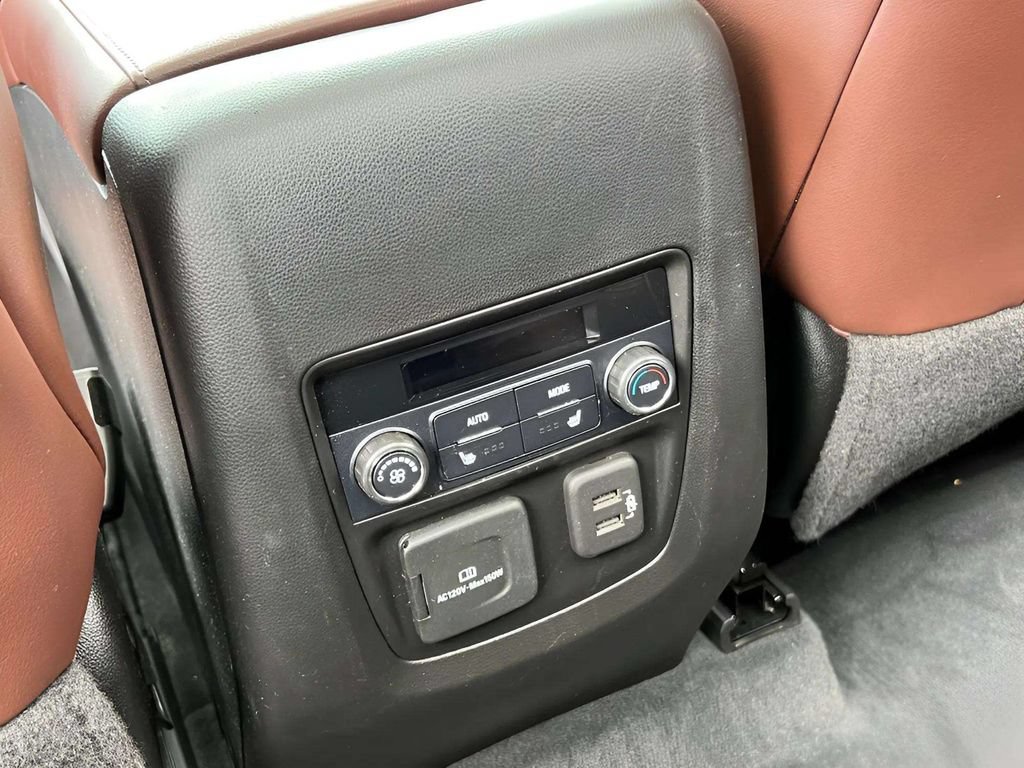 Used 2021 Buick Enclave Avenir w/ Avenir Technology Package AWD/4WD image 14