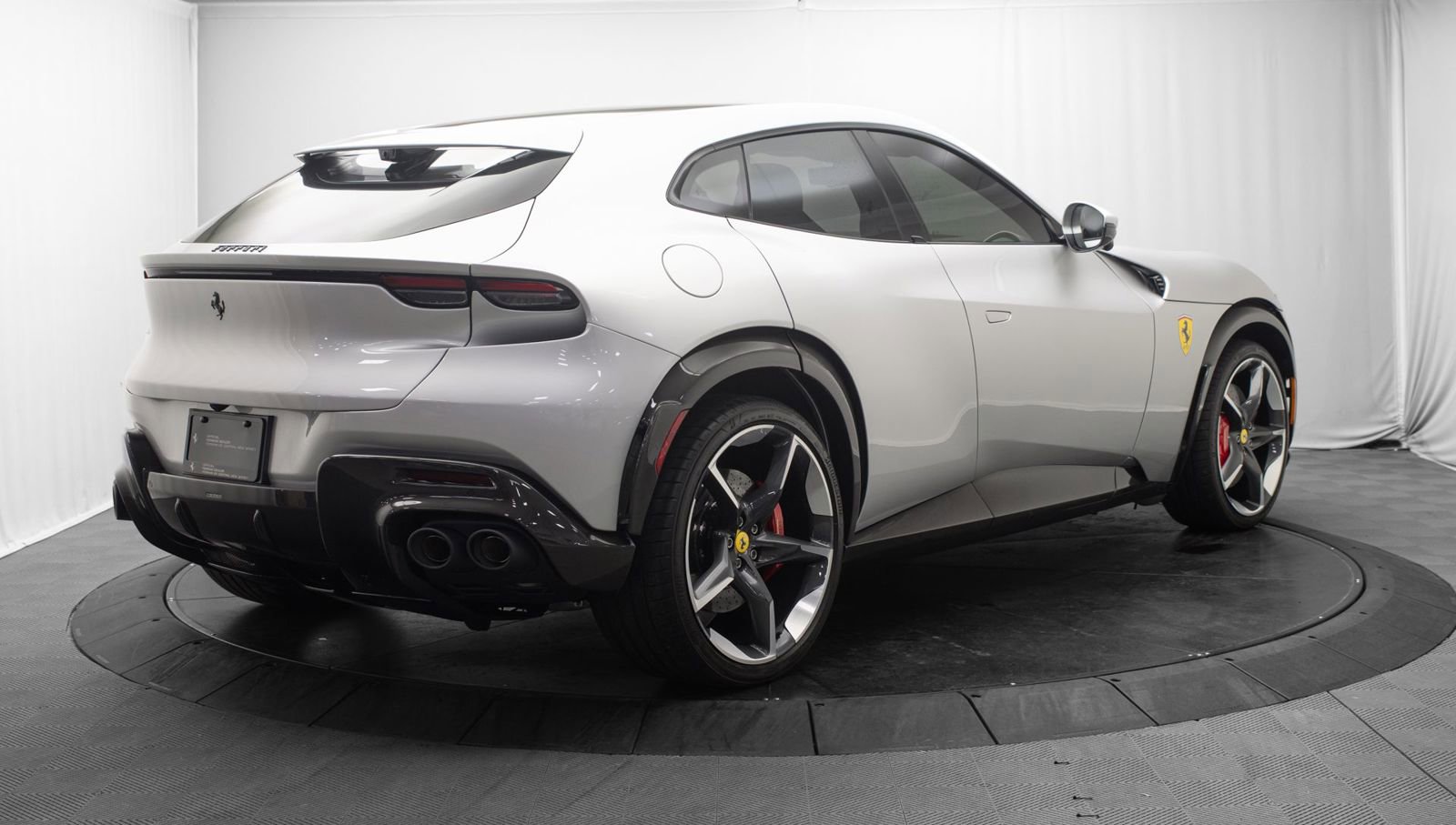 Used 2025 Ferrari Purosangue AWD/4WD image 3