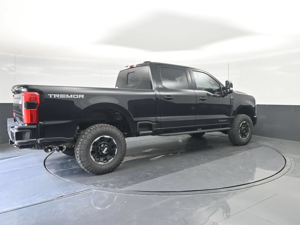 New 2026 Ford F250 Platinum w/ Tremor Off-Road Package AWD/4WD image 15