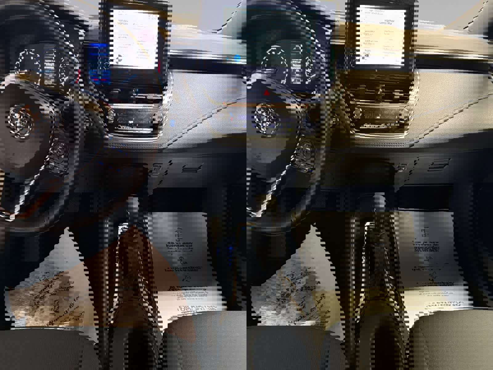 Certified 2025 Toyota Corolla SE image 13