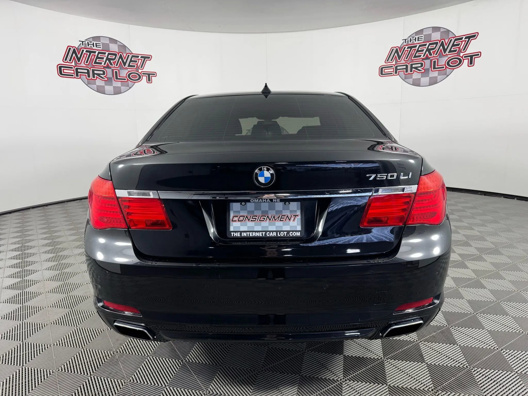 Used 2011 BMW 750Li xDrive image 6