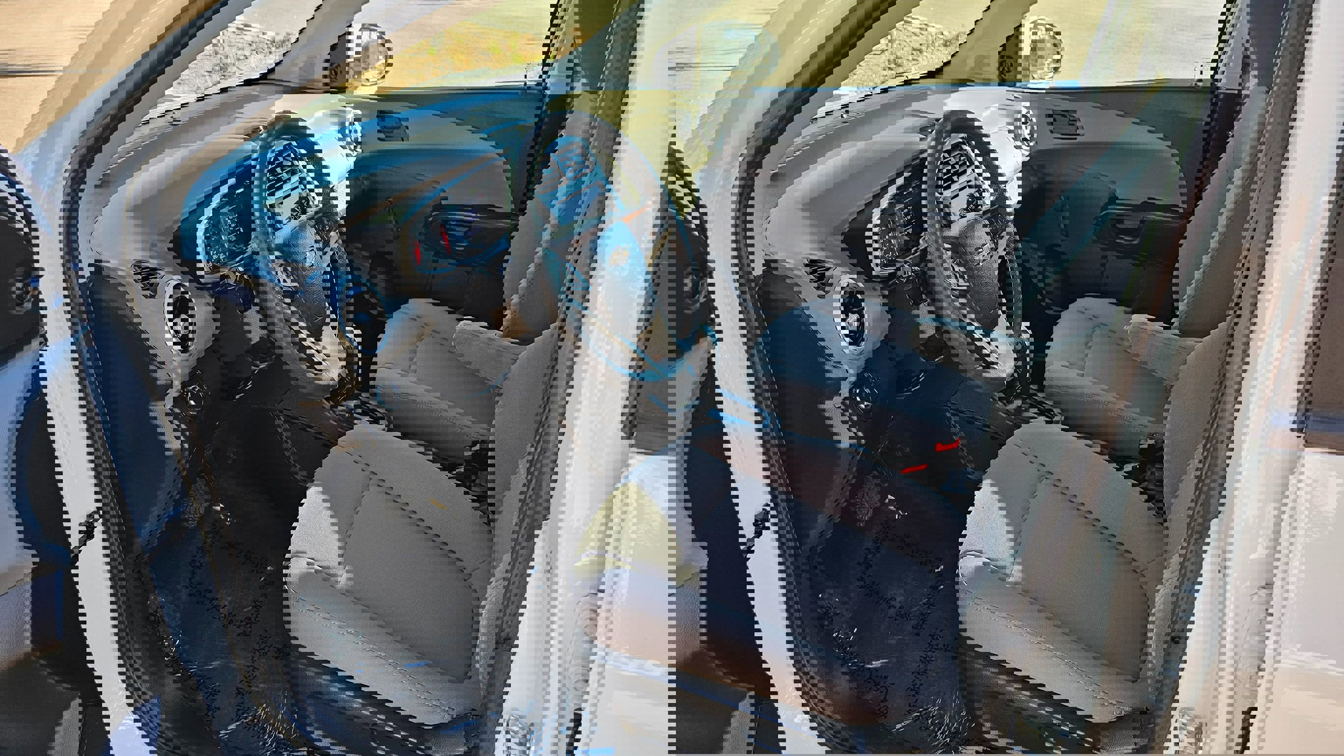 Used 2020 Chevrolet Sonic LT image 13