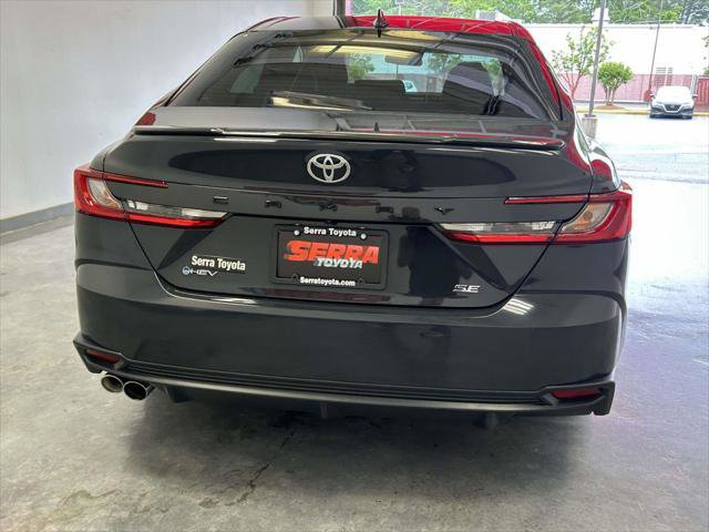 Certified 2025 Toyota Camry SE FWD image 4