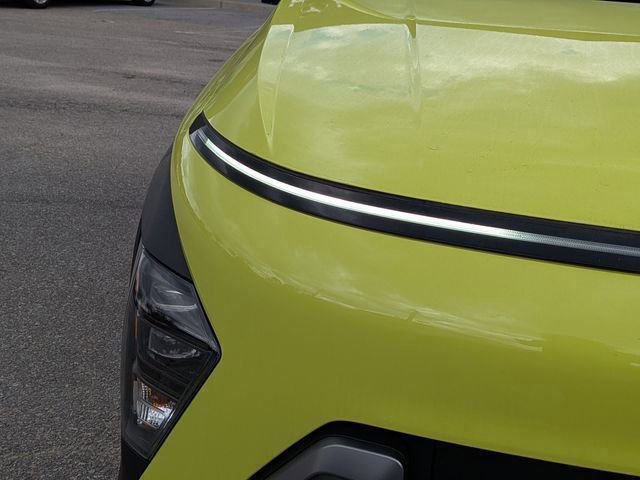 Certified 2025 Hyundai Kona SEL FWD image 10