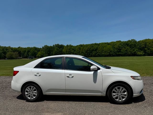 Used 2011 Kia Forte EX image 5
