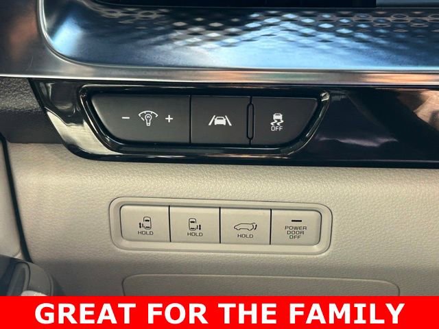 Used 2023 Kia Carnival SX Prestige image 20