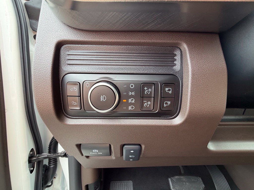 Used 2026 Ford F250 King Ranch AWD/4WD image 4