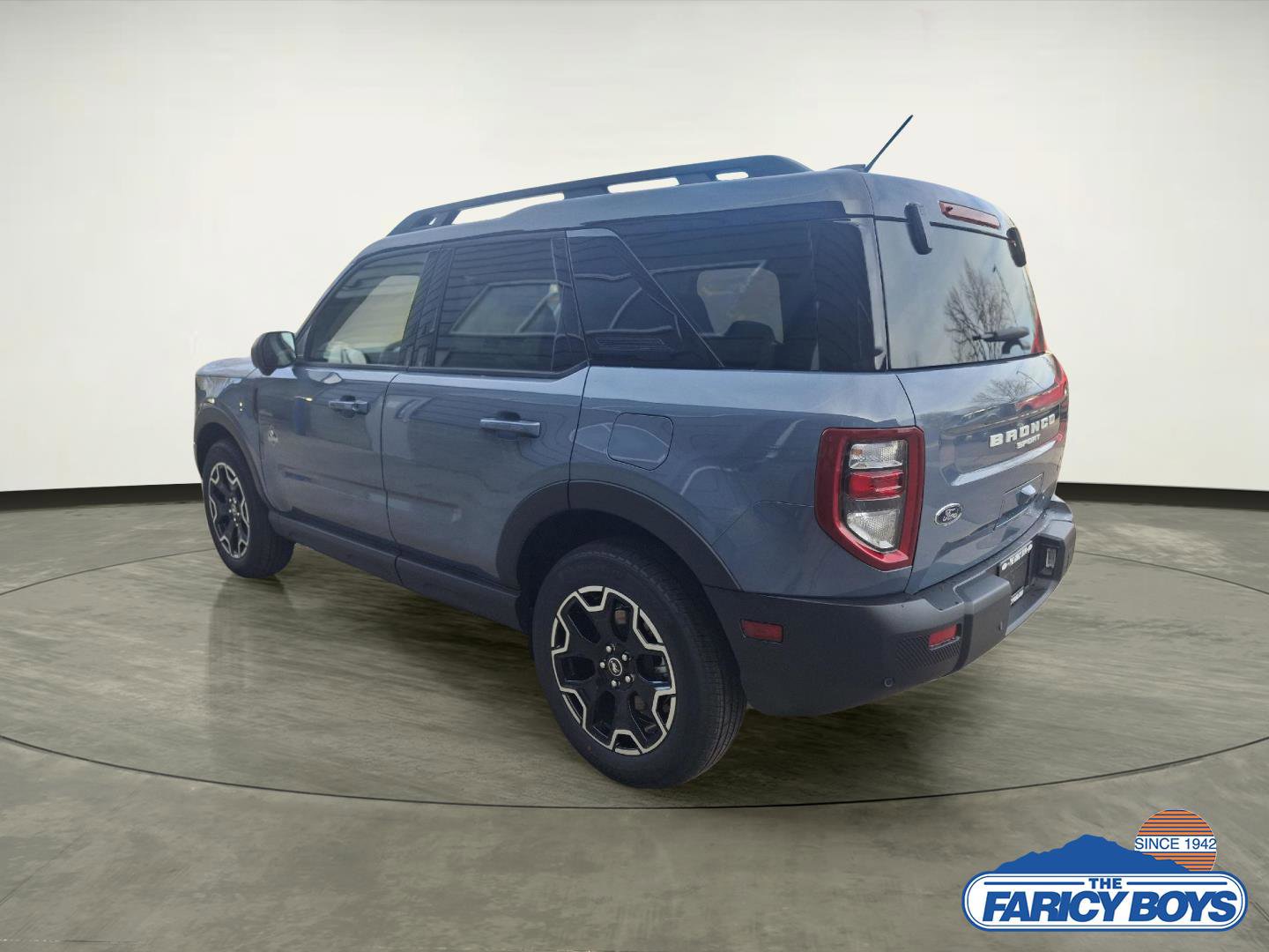 Used 2025 Ford Bronco Sport Outer Banks w/ Outer Banks Tech Package+ image 2